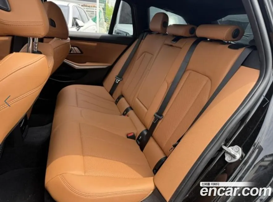BMW 3-Series 2023 из KR, фото 6
