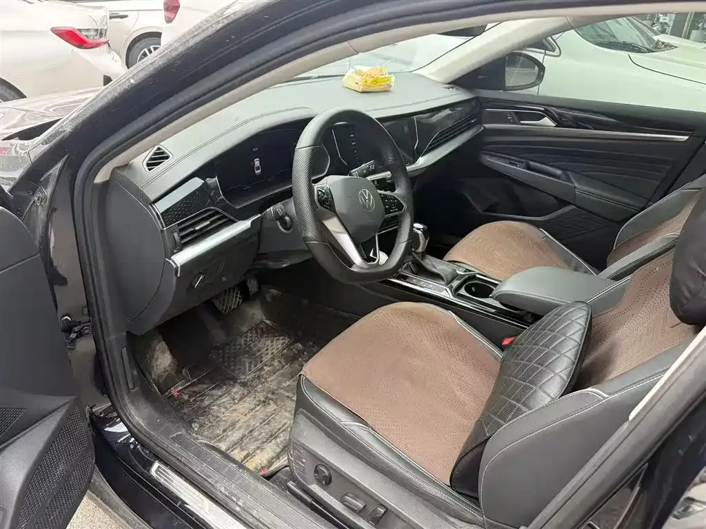 Volkswagen Passat — фото 5