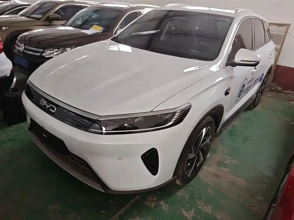 BYD Seal 05 DM-i — фото 7