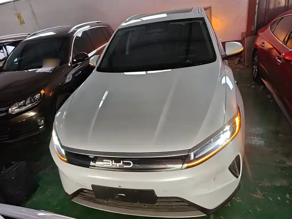 BYD Seal 05 DM-i — фото 9