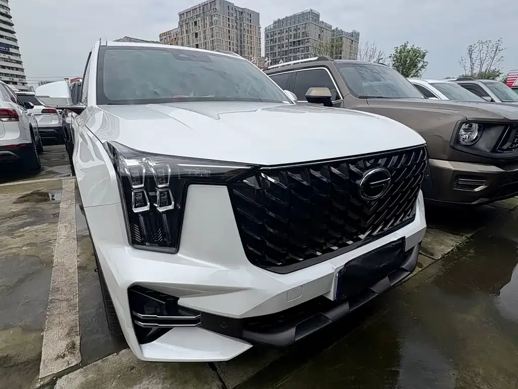 GAC Motor Trumpchi GS8 — фото 5