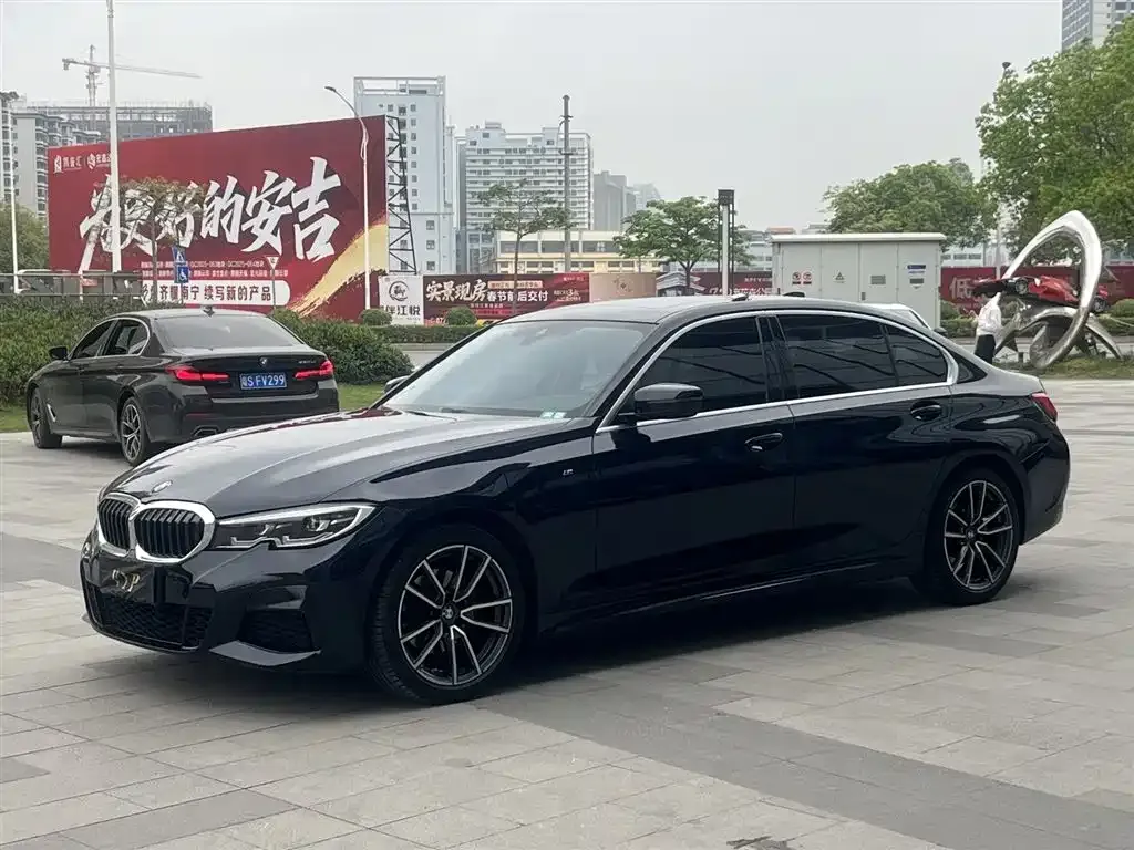 BMW 3 Series — фото 1