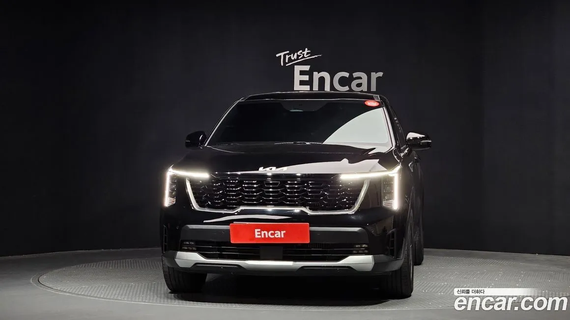 Kia Sorento — фото 7
