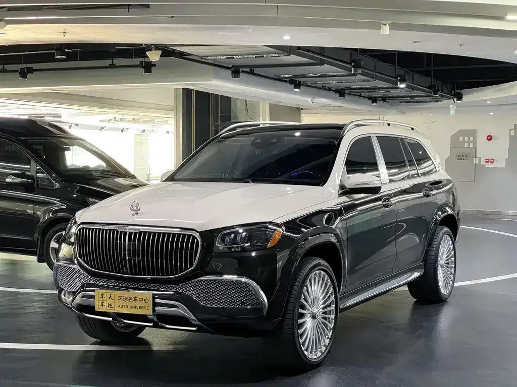 Mercedes-Benz GLS — фото 1