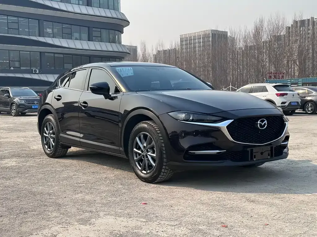 Mazda CX-4 — фото 10