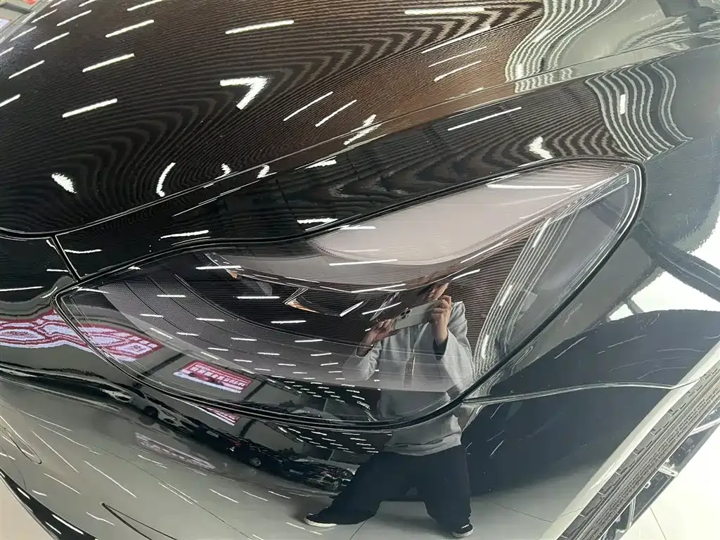 Tesla Model 3 — фото 10