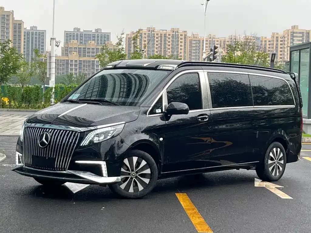 Mercedes-Benz Vito — фото 1