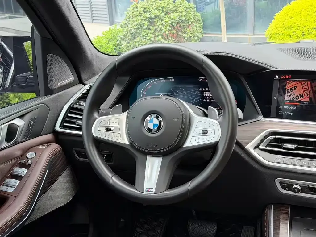 BMW X5 — фото 2