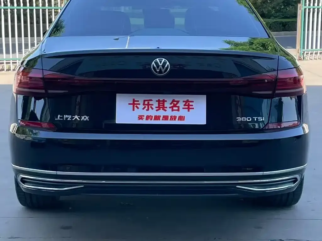 Volkswagen Passat — фото 4