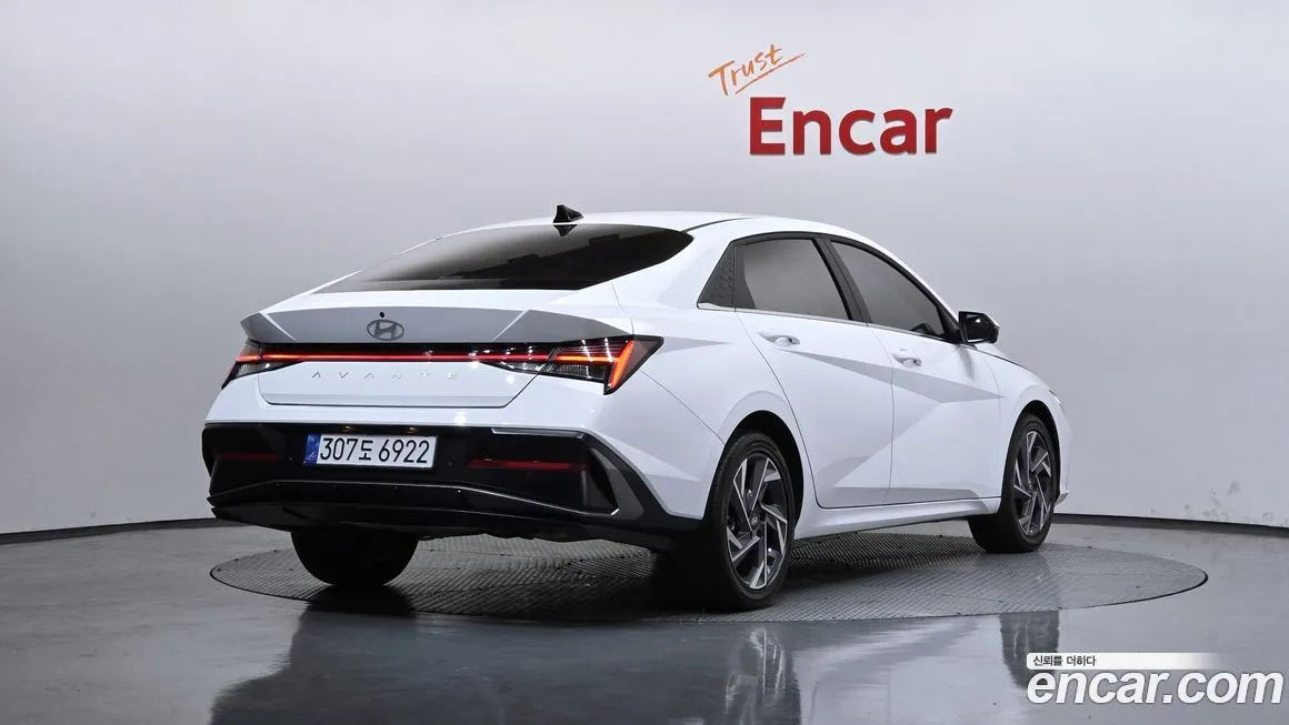 Hyundai AVANTE — фото 6