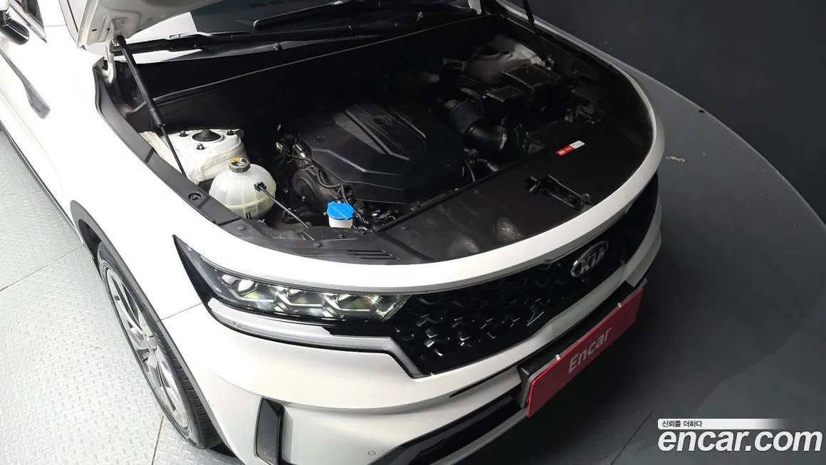 Kia Sorento — фото 6