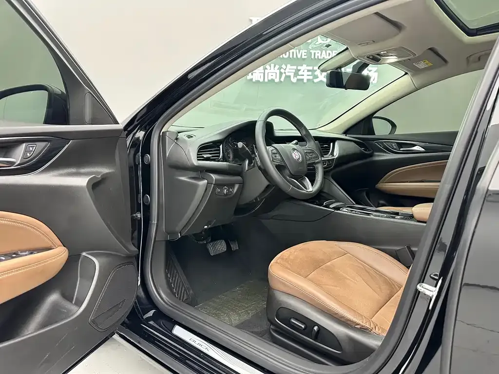 Buick Regal — фото 7