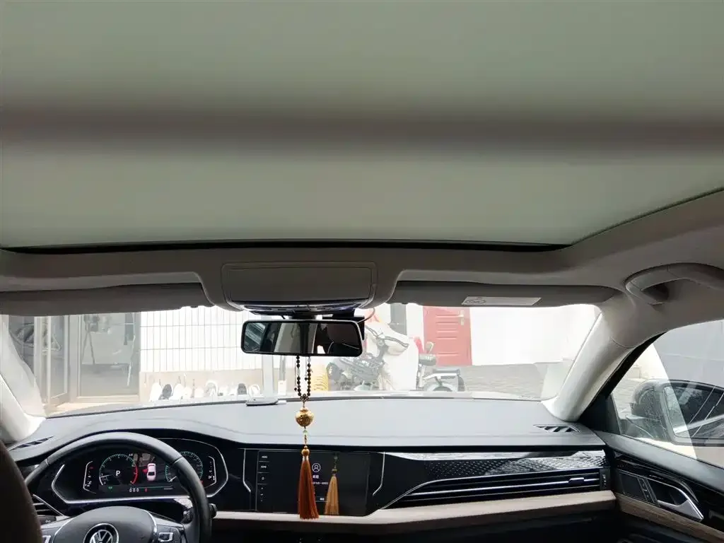 Volkswagen Passat — фото 3