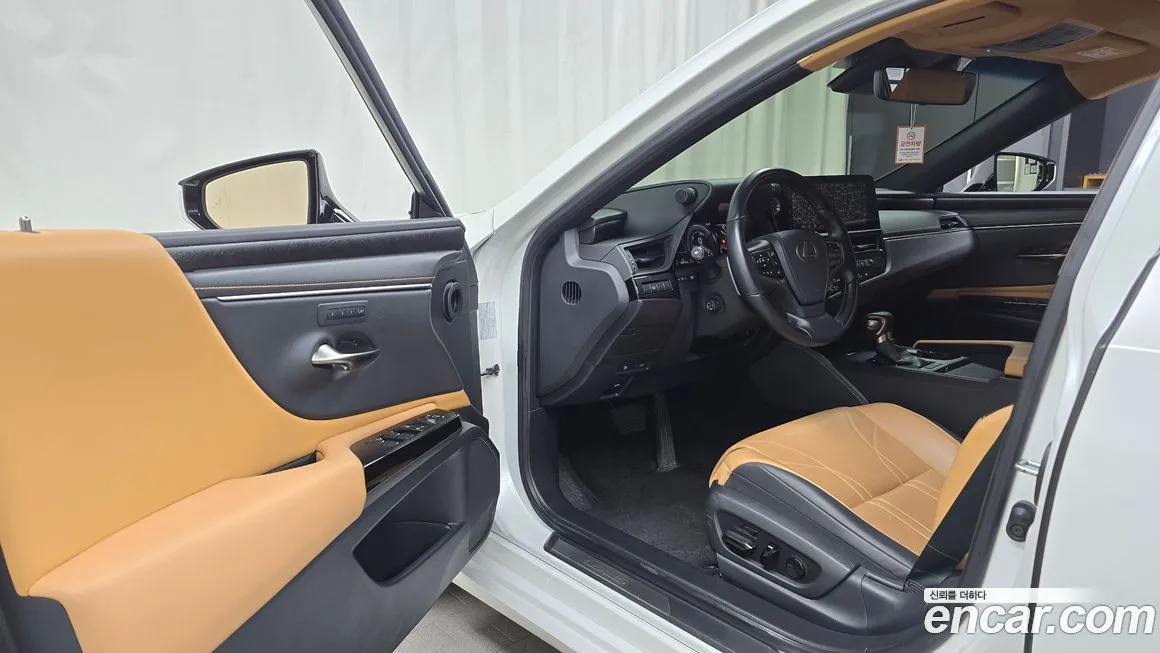 Lexus ES 2023 из KR, фото 8