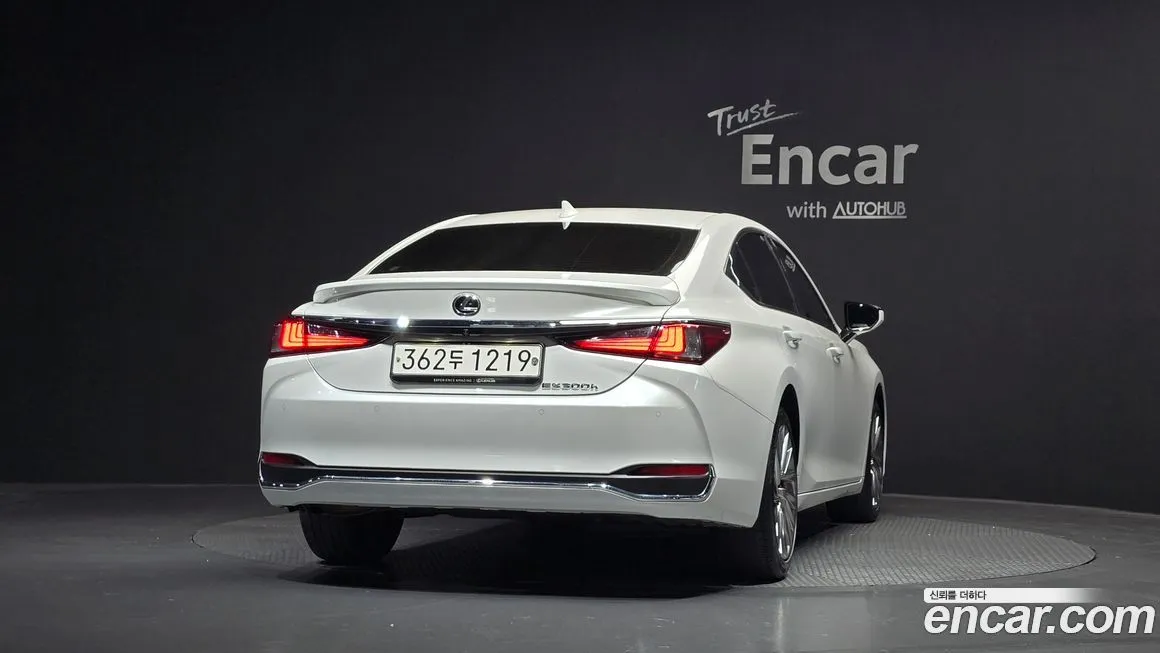 Lexus ES 2023 из KR, фото 4