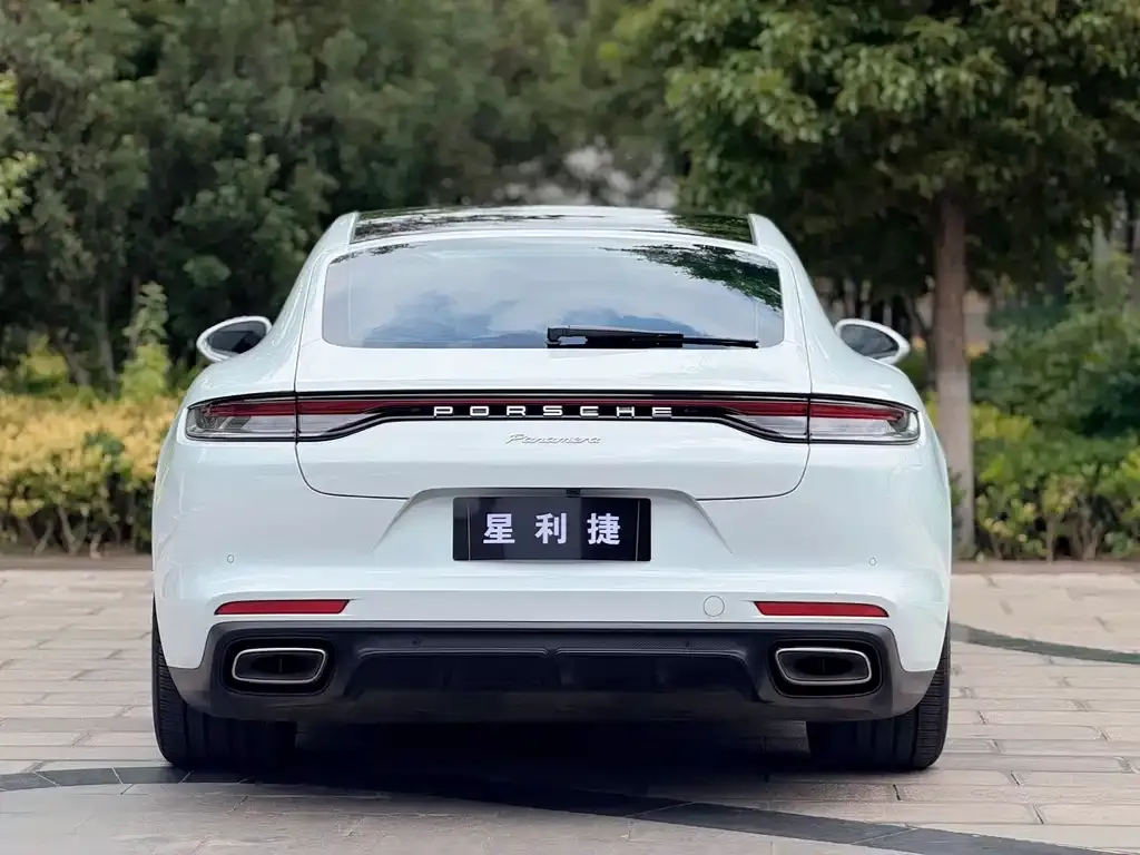 Porsche Panamera — фото 2
