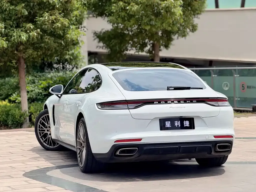 Porsche Panamera — фото 3