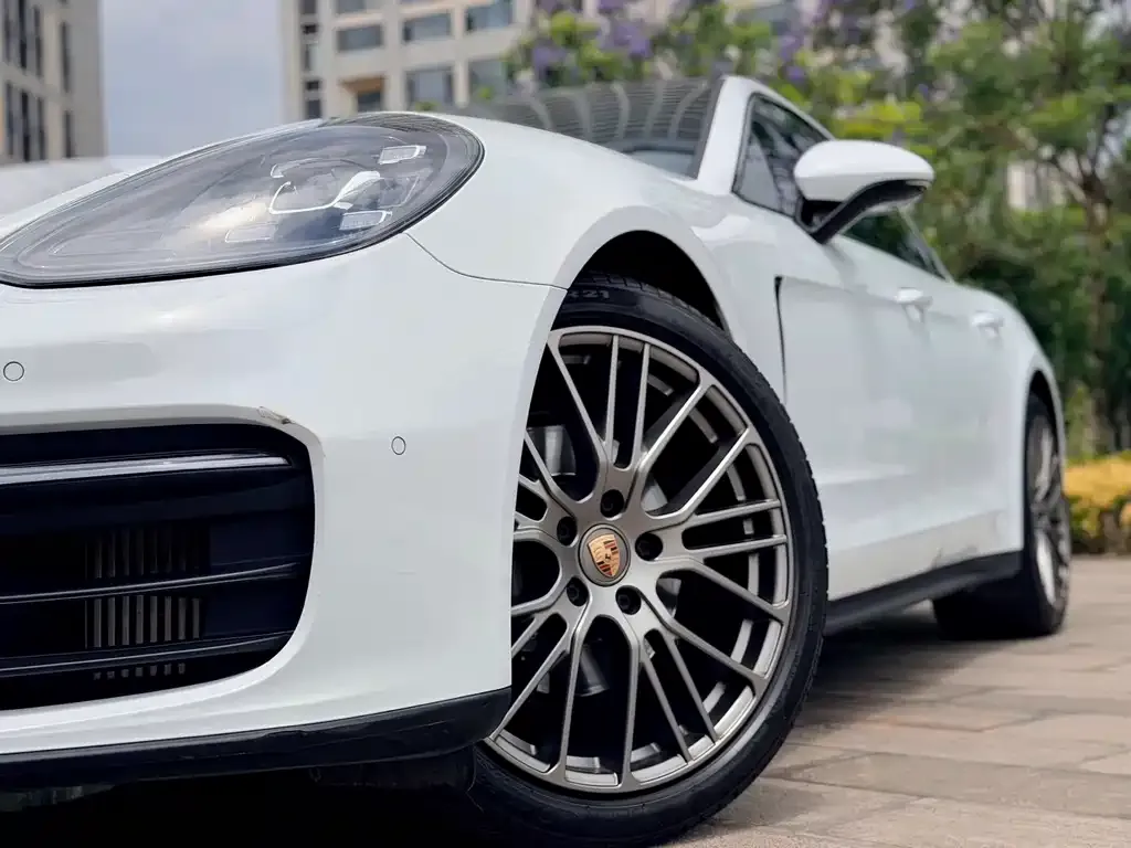 Porsche Panamera — фото 5
