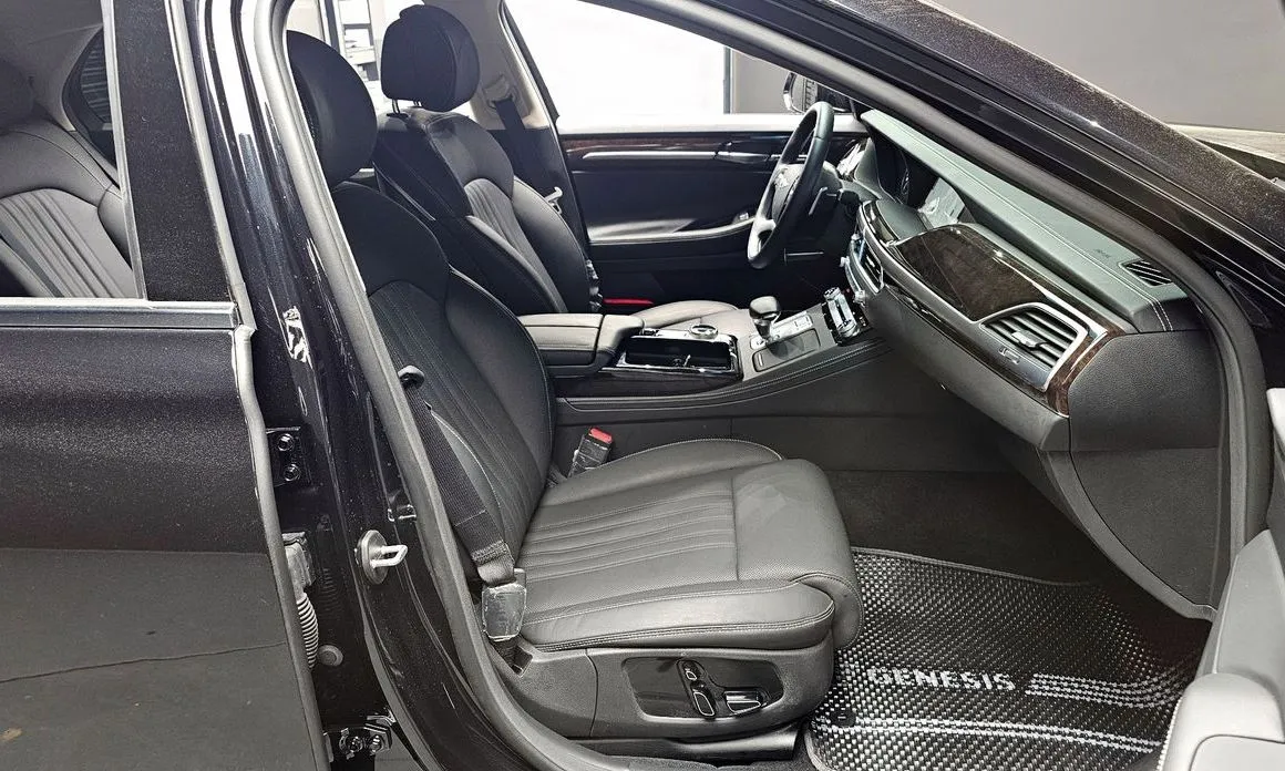 Genesis G90 — фото 10