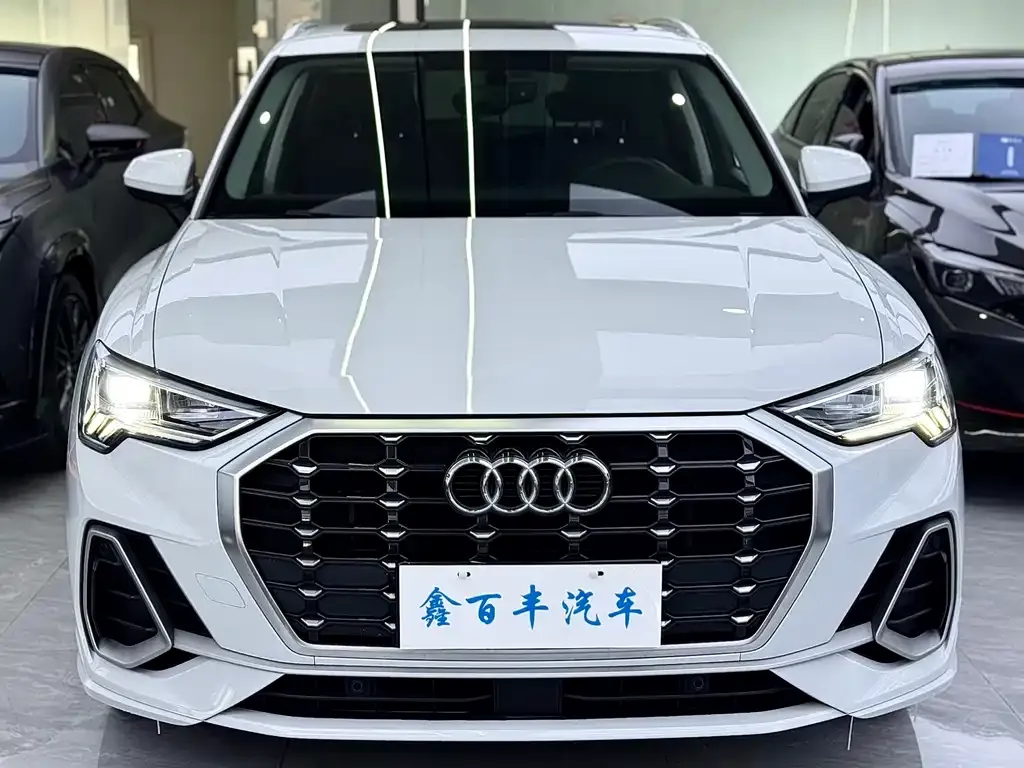 Audi Q3 — фото 8