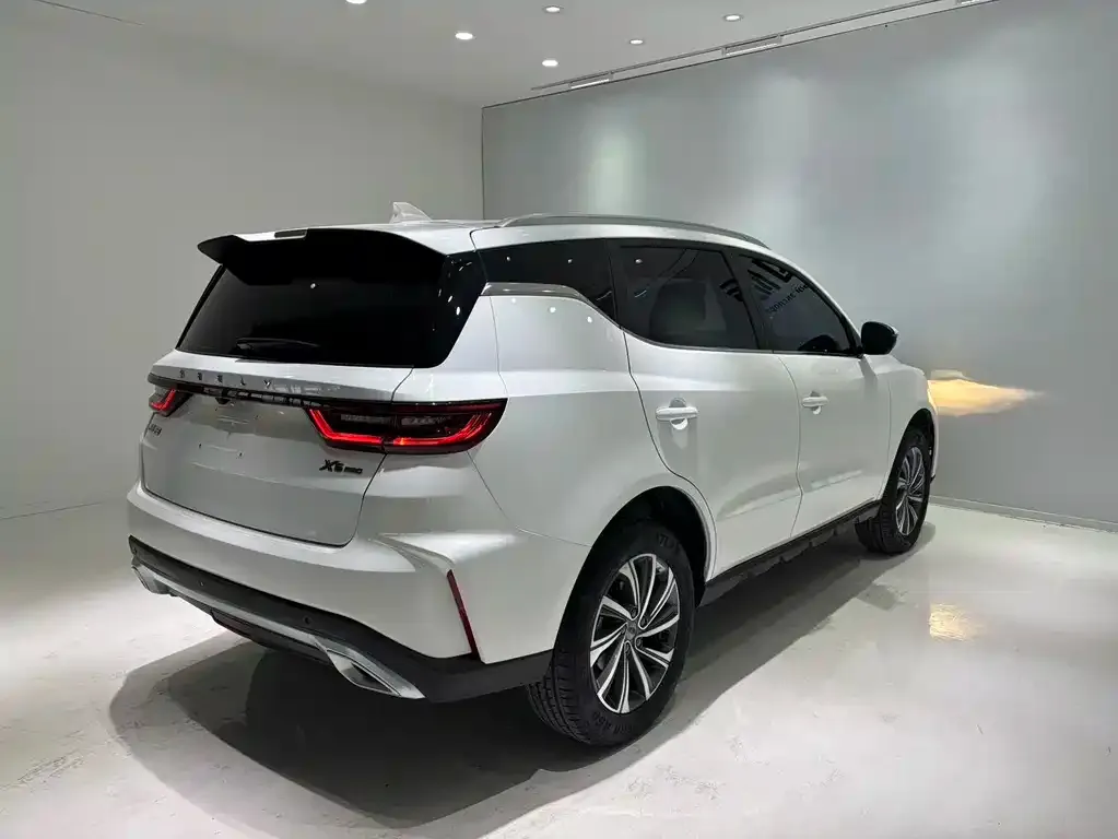 Geely Vision X6 — фото 7