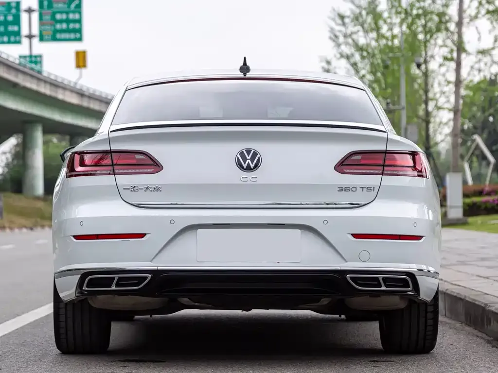Volkswagen CC — фото 8