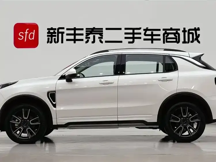 Lynk & Co 01 2023 из CN, фото 2