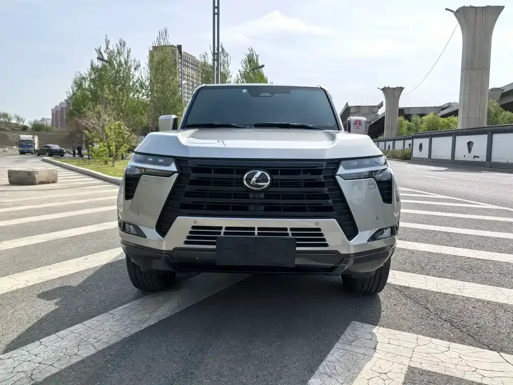 Lexus GX 2025 из CN, фото 9