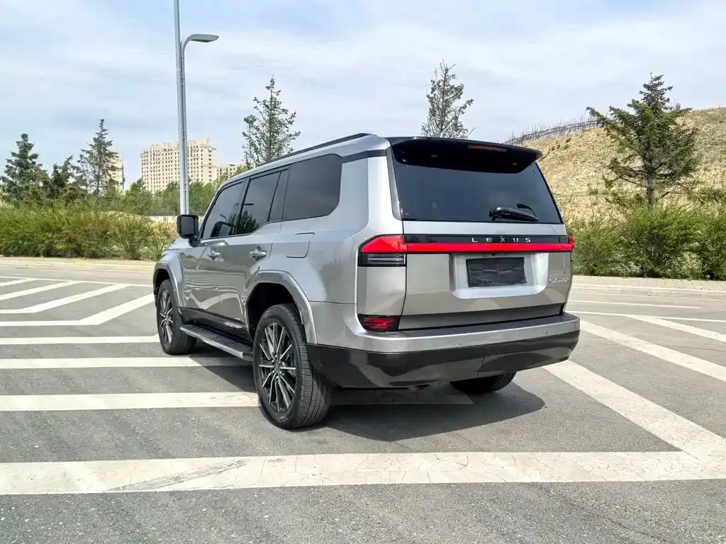 Lexus GX 2025 из CN, фото 3