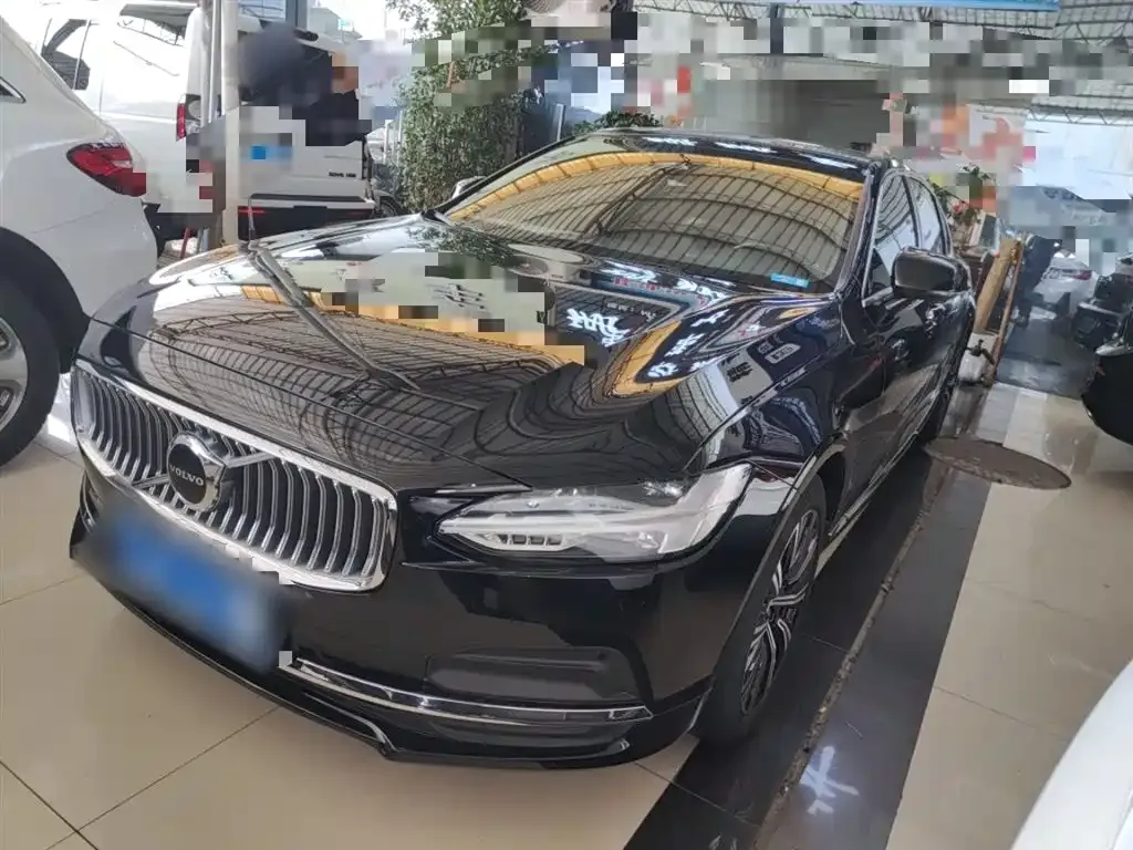 Volvo S90 — фото 4