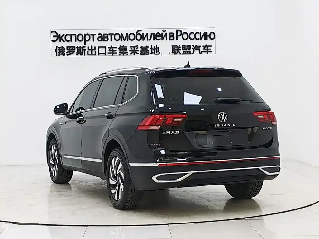 Volkswagen Tiguan L — фото 3