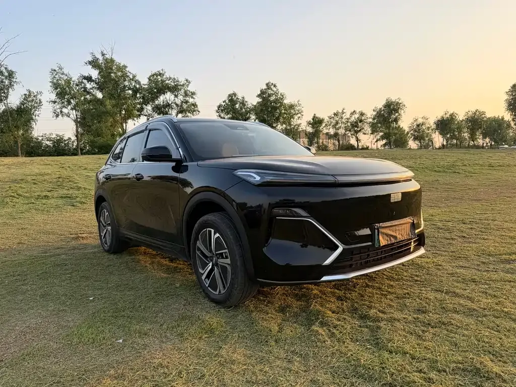 Geely Galaxy Xingjian 7 2025 из CN, фото 8