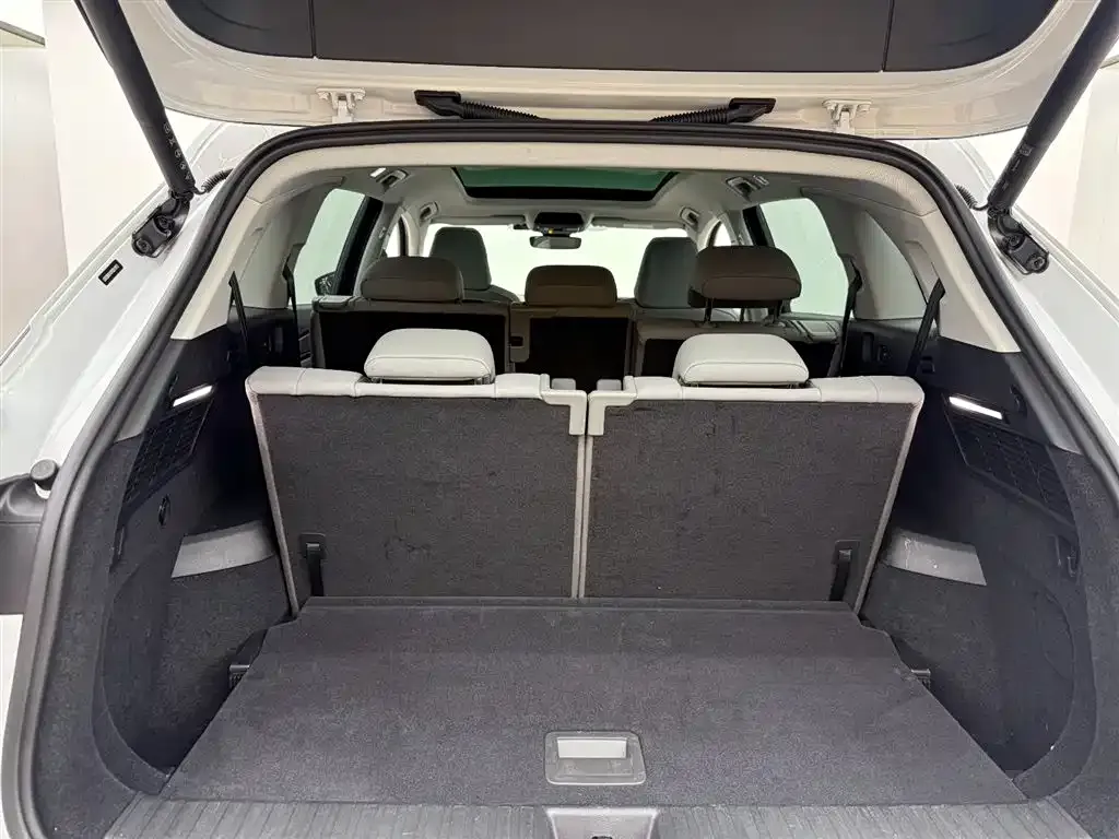 Audi Q5 e-tron 2024 из CN, фото 10