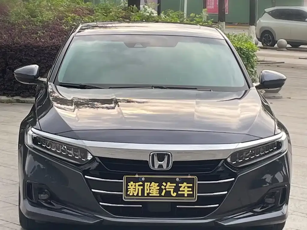 Honda Accord — фото 5