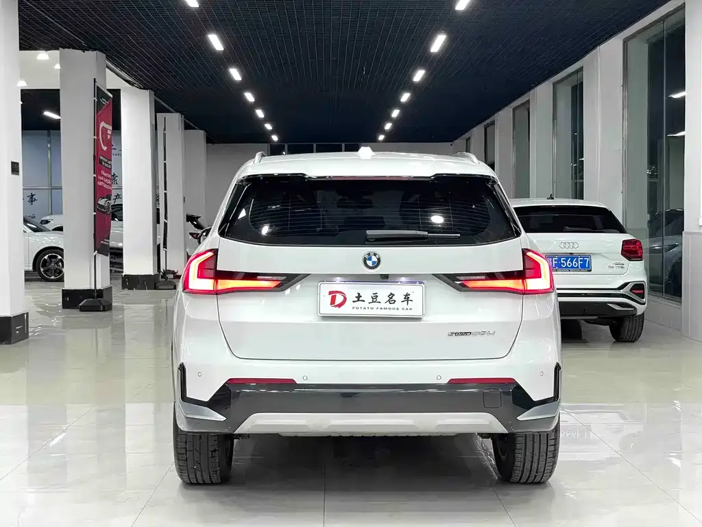 BMW X1 2024 из CN, фото 6