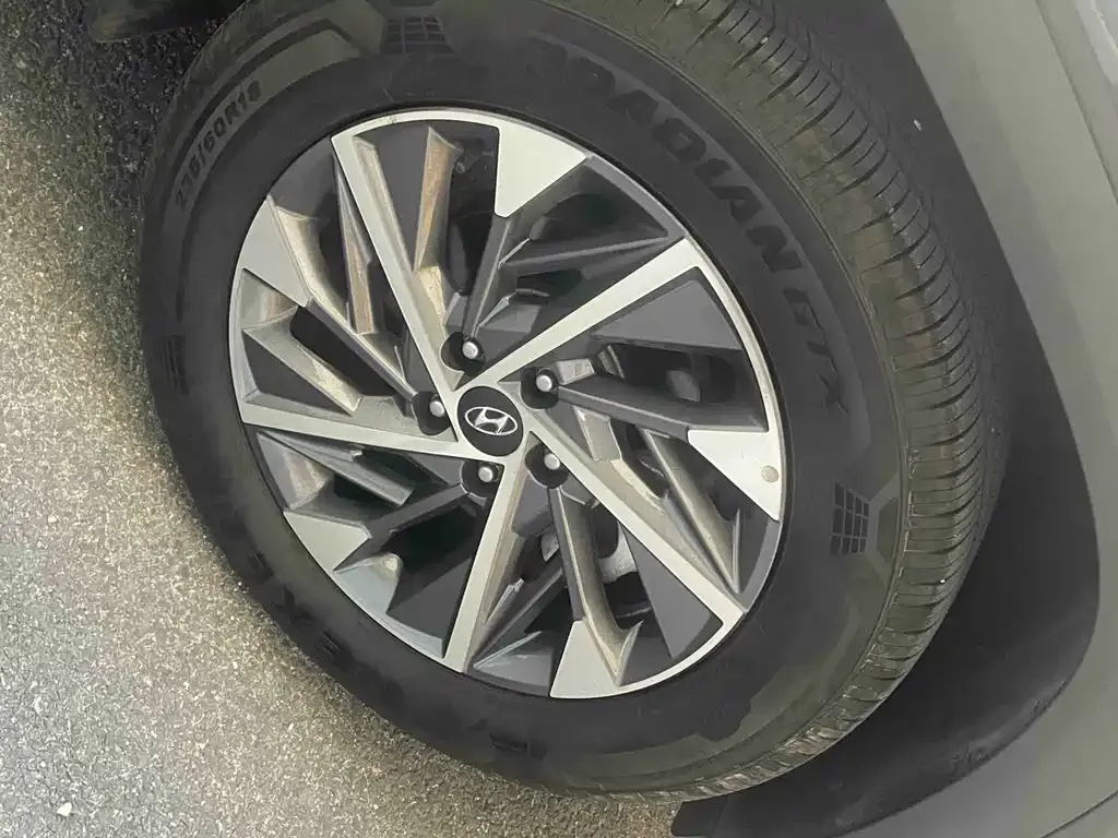 Hyundai Tucson 2023 из CN, фото 4