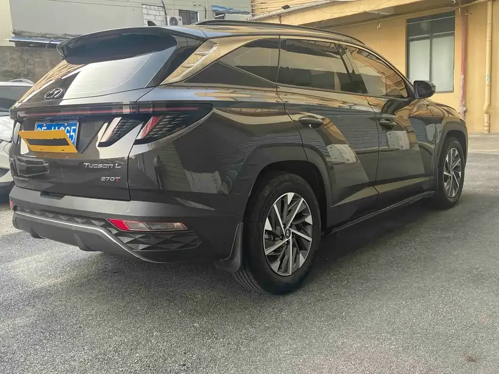 Hyundai Tucson 2023 из CN, фото 9
