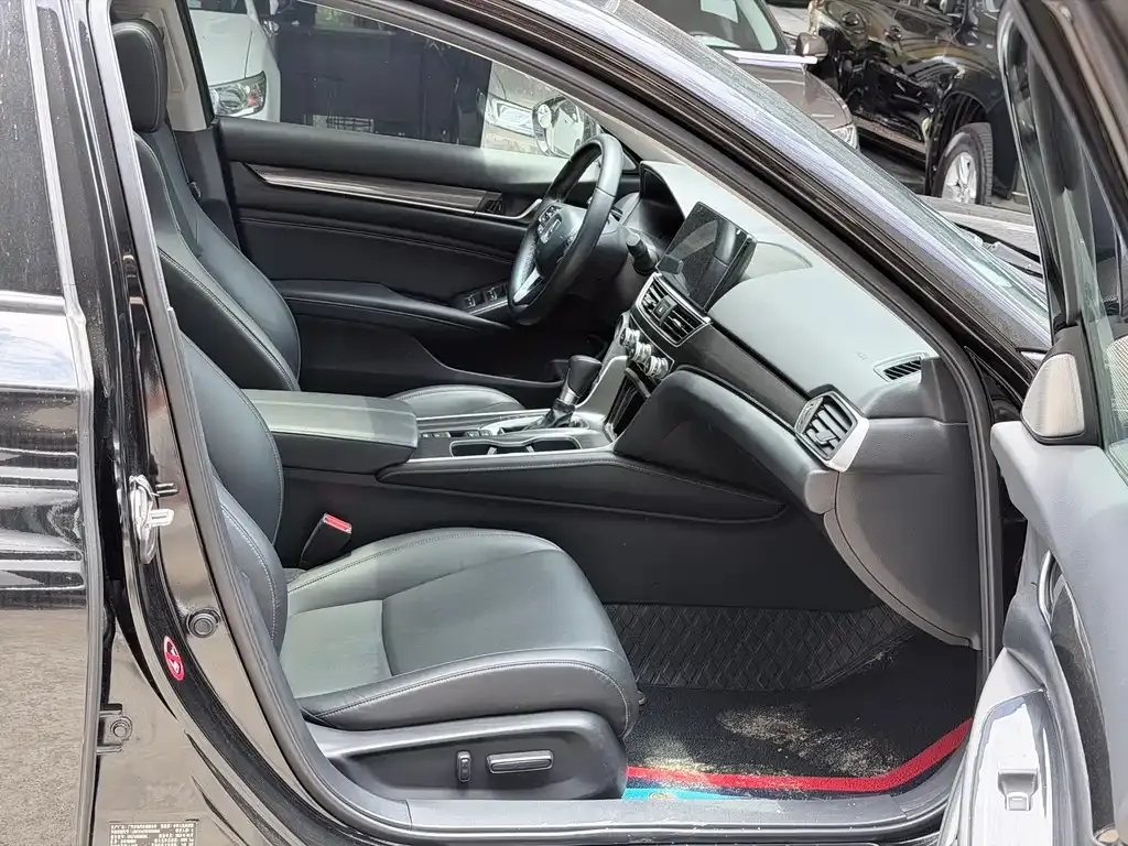 Honda Accord 2023 из CN, фото 6