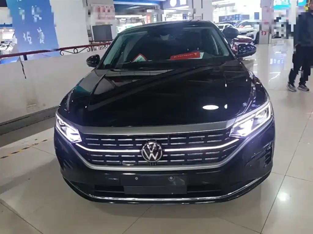 Volkswagen Passat — фото 3