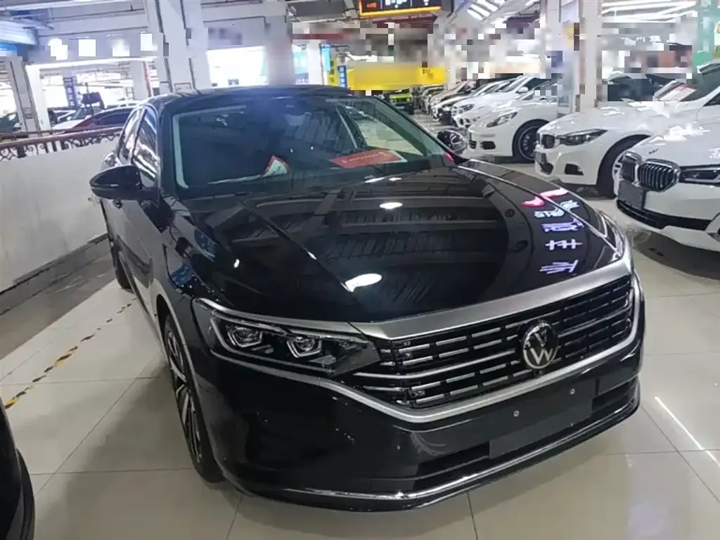 Volkswagen Passat — фото 8