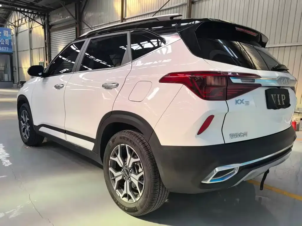 Kia KX3 2022 из CN, фото 3