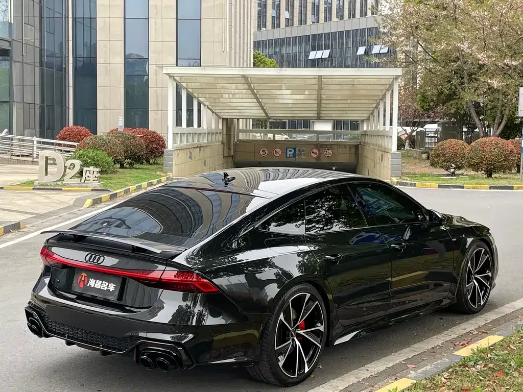 Audi A7 — фото 5