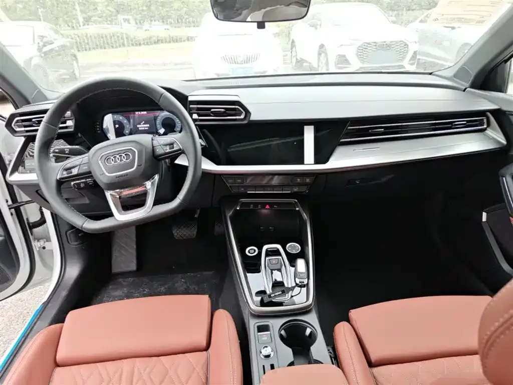 Audi A3 — фото 2