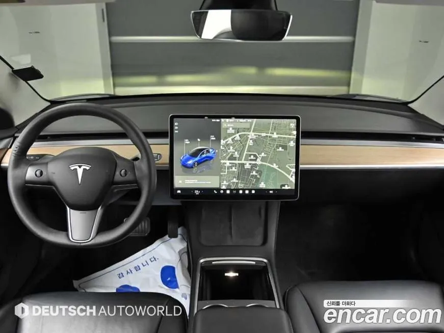 Tesla Model 3 — фото 6