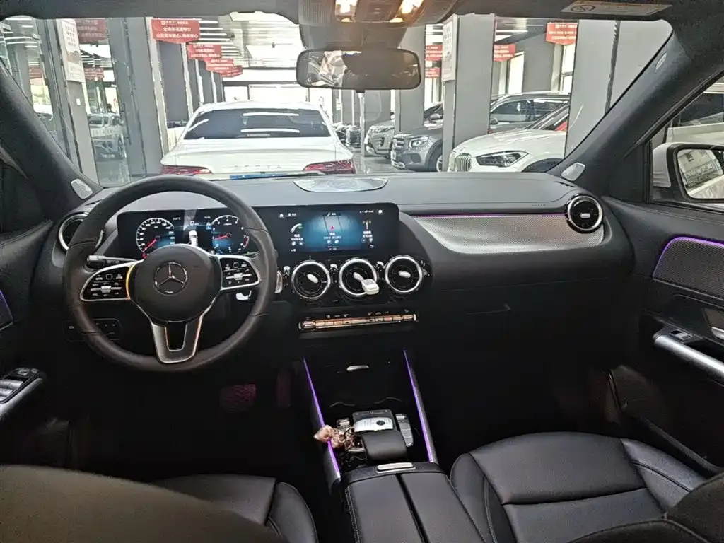 Mercedes-Benz GLA — фото 5