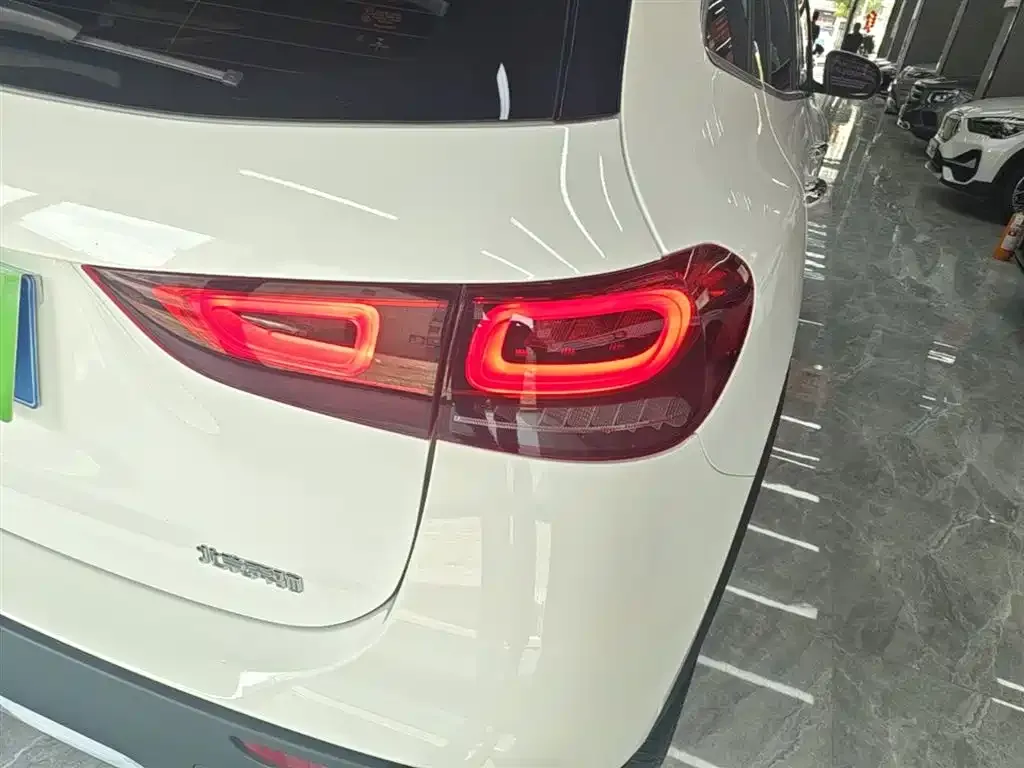 Mercedes-Benz GLA — фото 4