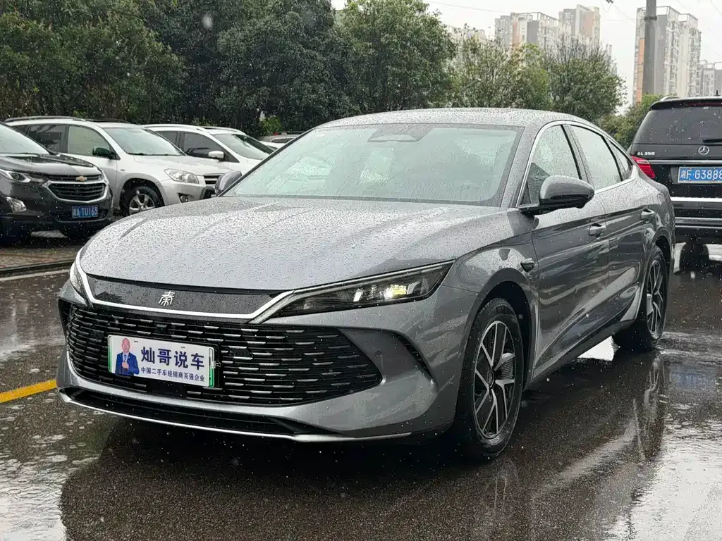 BYD Qin L — фото 1
