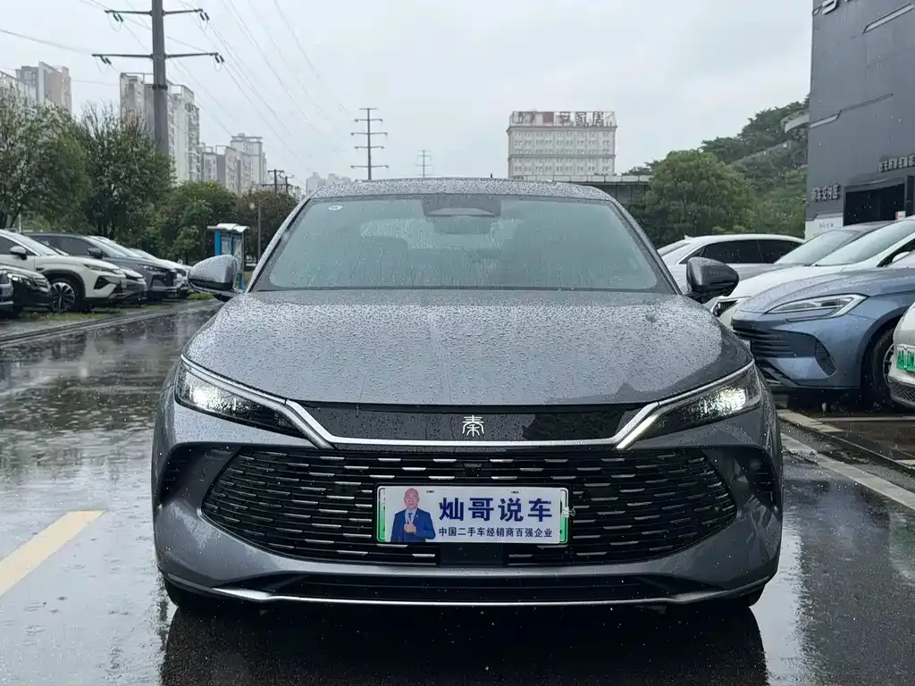 BYD Qin L — фото 9