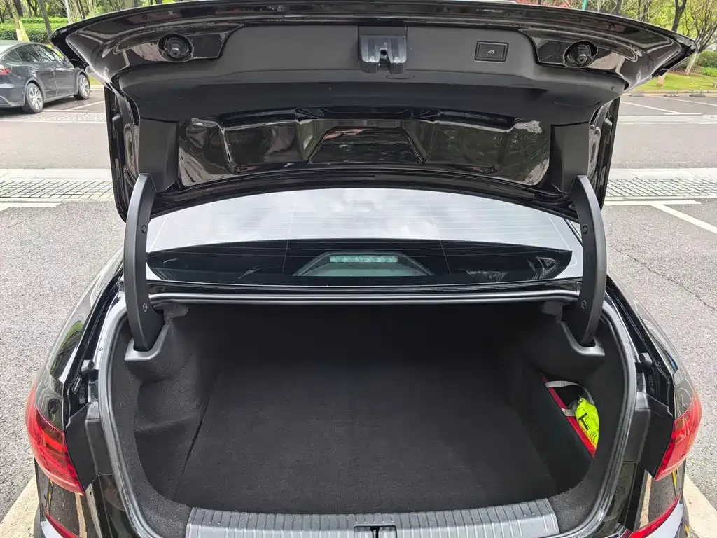 Volkswagen Passat — фото 3