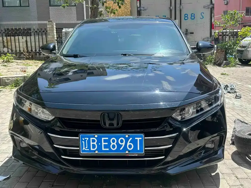 Honda Accord — фото 3